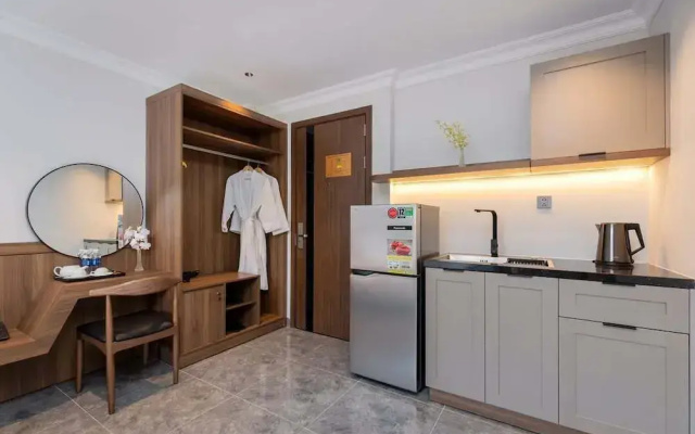 Stella Hotel & Apartment