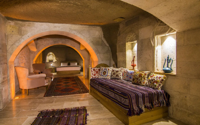 Caldera Hotel