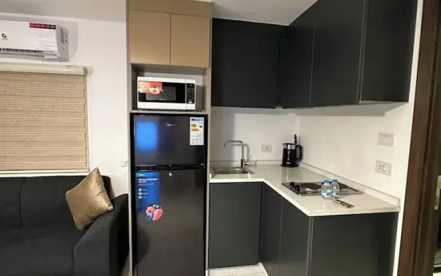 Stylish Luxe Apartment Fr 0006