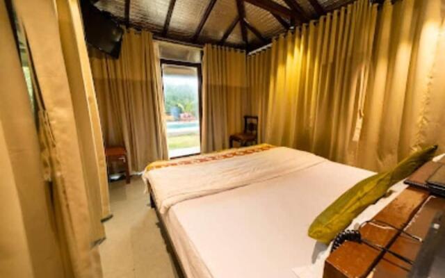 Avisa Nila Beach Resort