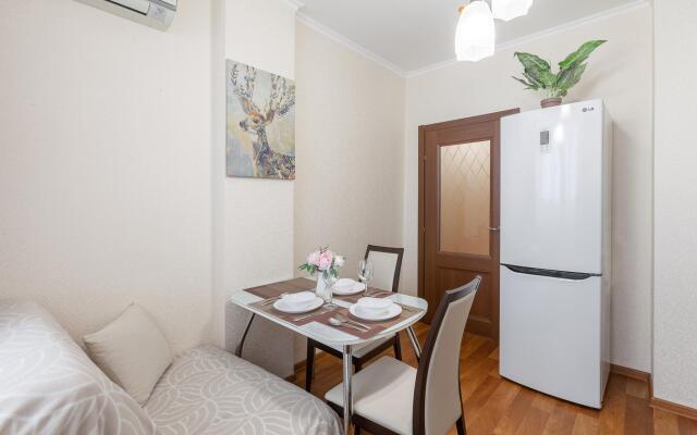 RentPlaza (РентПлаза) на улице Революционная 3