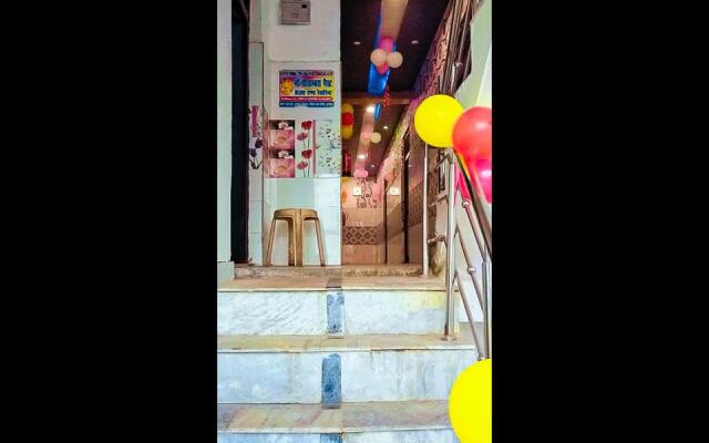 Maa Peetambara Guest House & Restaurant By WB Inn
