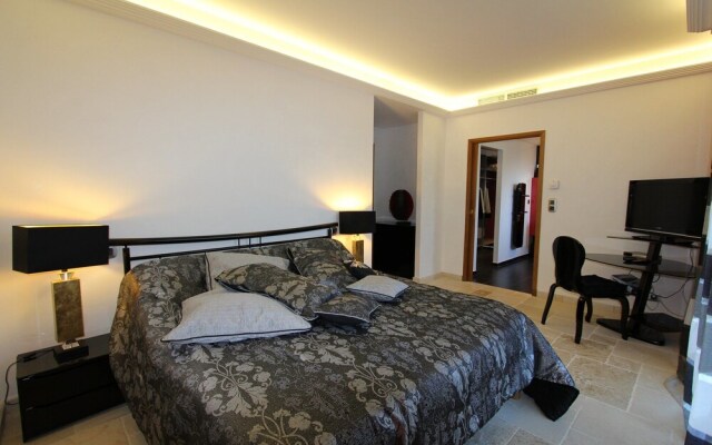 Chambres d'Hôtes HAVRE DE PAIX Prestige Mougins Cannes Grasse