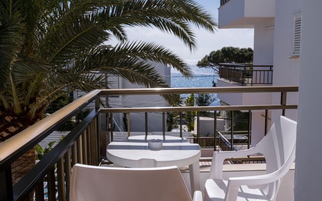 Poseidon III, MC Apartamentos Ibiza