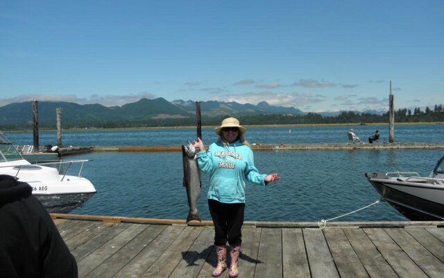 Paradise Cove RV Resort & Marina