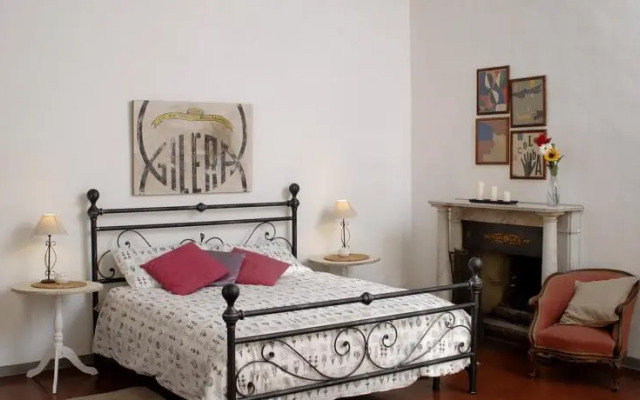 Maison in Piazza S. Croce