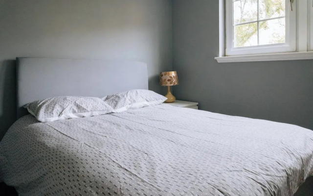 Snug & Serene 2BD Flat - Roseburn