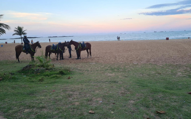 Flat Pasárgada 712, Free Bikes, pé na praia