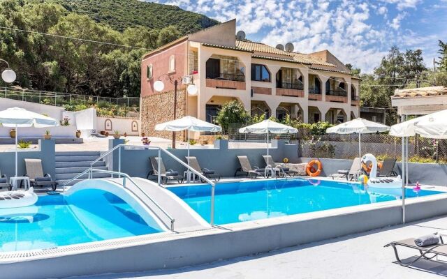 Loukia Luxury Apartments
