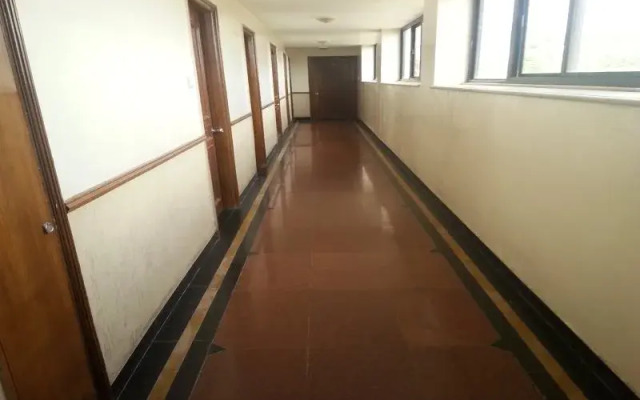 Hotel Inder Inn