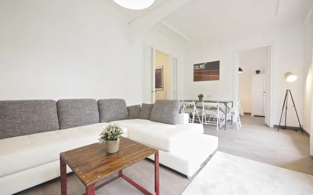 The White Flats Eixample