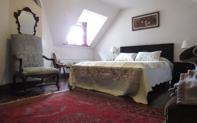 Holland House Bed And Breakfast