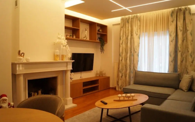Daphne Luxury Apartment