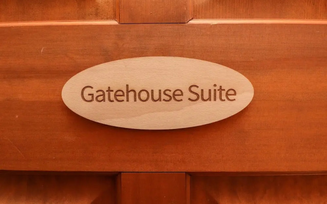 The Gatehouse