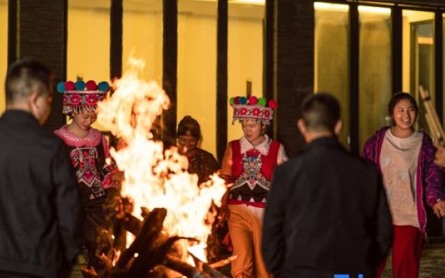 Pu'Er Tea Expo Garden Hotel