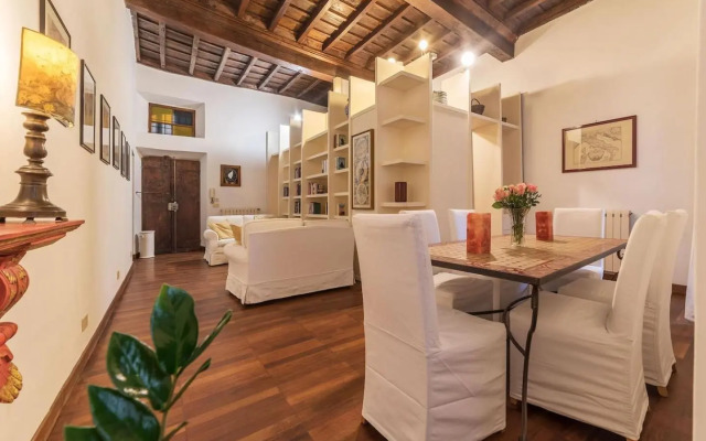 Unique Opportunity To Live in a Renaissance Palace - Ac/Wi-Fi