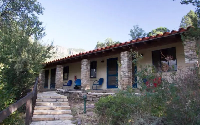 Chisos Mountains Lodge
