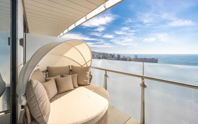 Sun Apartments АК Карат 21