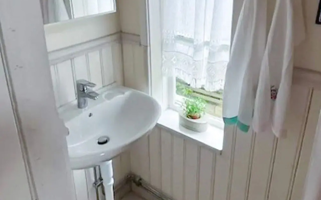6 Person Holiday Home in Mellbystrand