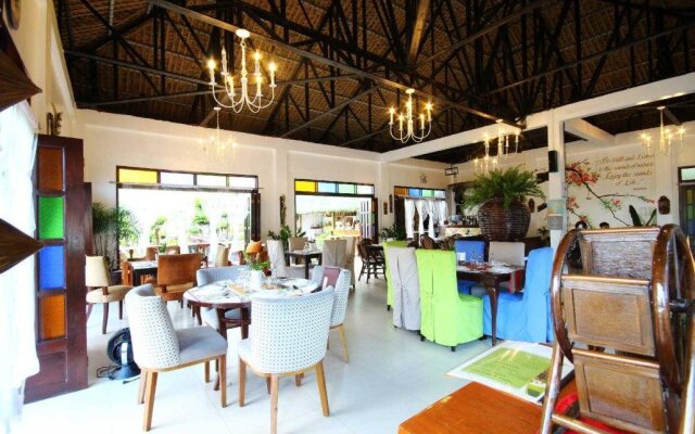 Samkara Restaurant and Garden Resort
