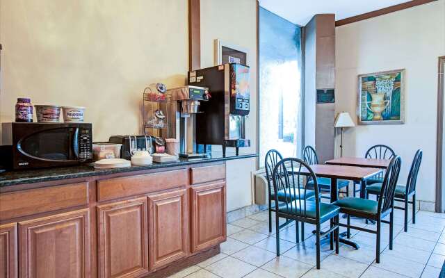 Knights Inn South Hackensack