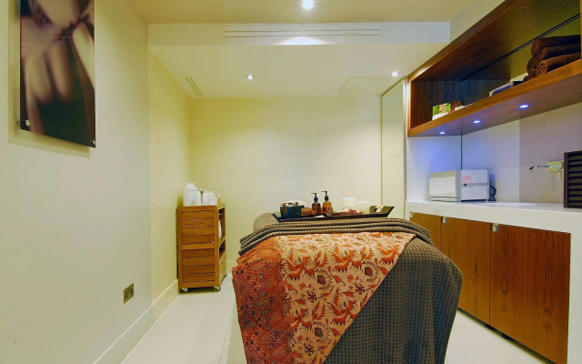 Montcalm Mayfair, Autograph Collection