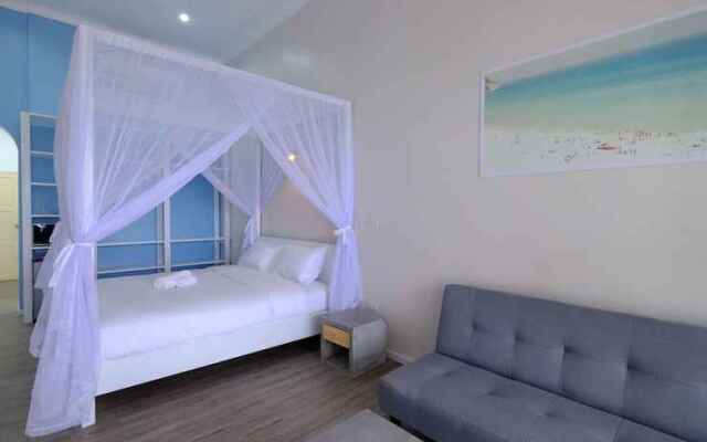 Baan Jai Dee Beach Front Hotel