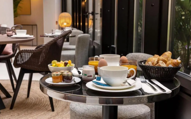 Hotel Moderniste