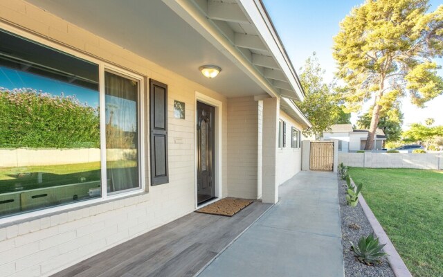 Pomelo Park 4 Bedroom House