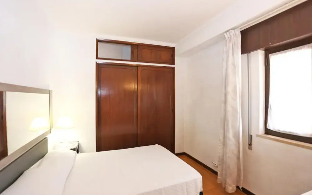 V 02 - Apartment 2 in Seacliff Albufeira