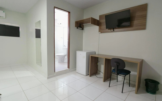 Hotel Verde Mares