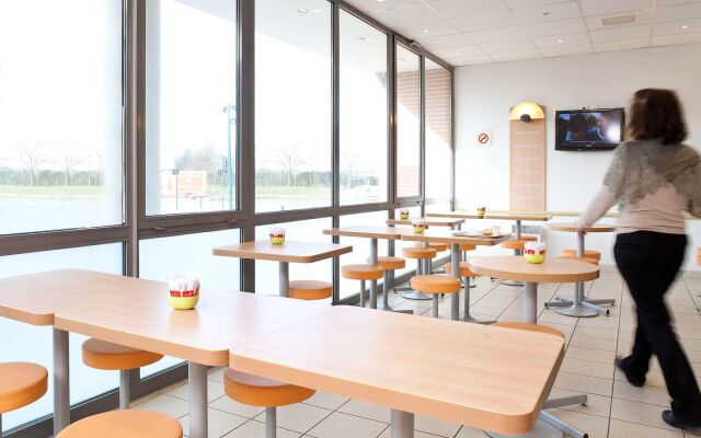 ibis budget Mantes-la-Jolie Sully