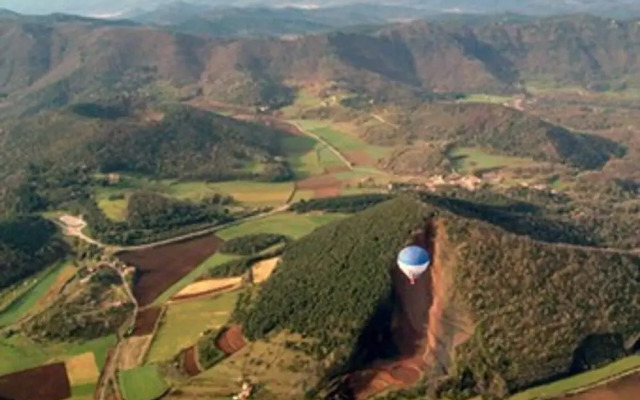 Apartment Among Volcanoes In Olot