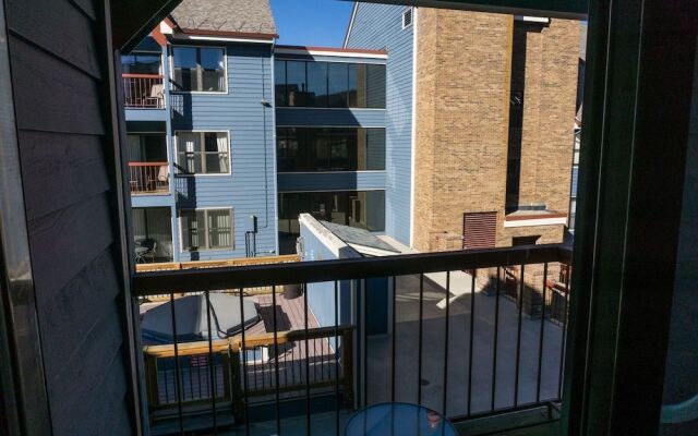 River Mtn Lodge E307