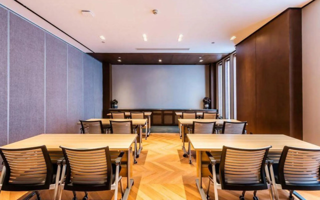 Baili Shachanghua Hotel