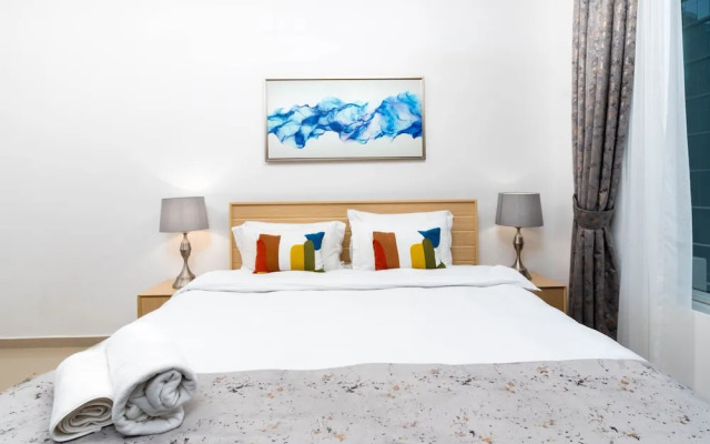 Whitesage - Sophisticated and Homey apartment Near to Metro