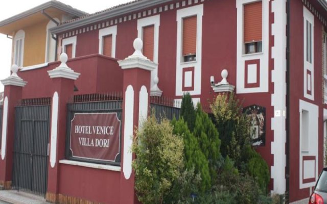 Venice Hotel Villa Dori