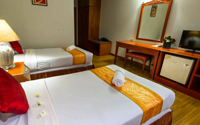 La Mai Hotel