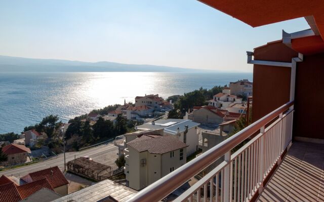 Restful Holiday Home in Stani?I with Balcony