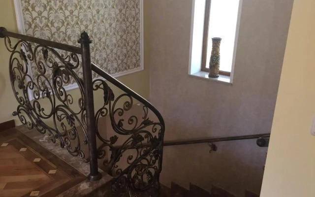 Villa Kecharetsi