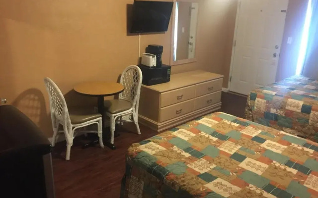 Surf Comber Motel