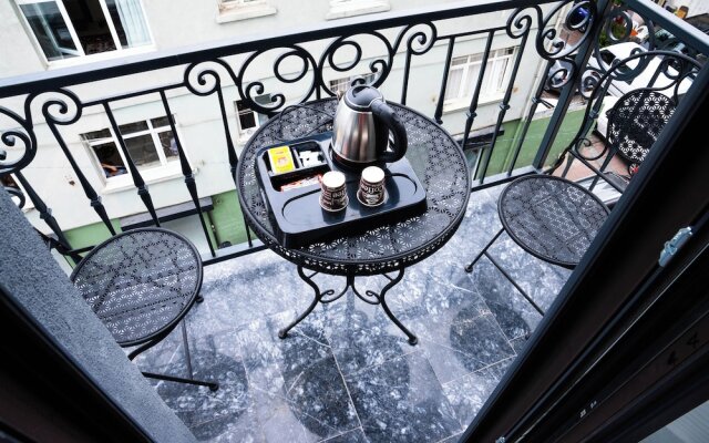 Ck Palace Hotel