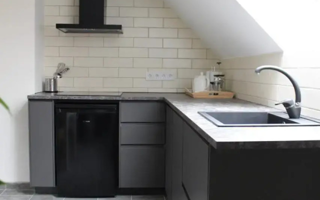 Mono House