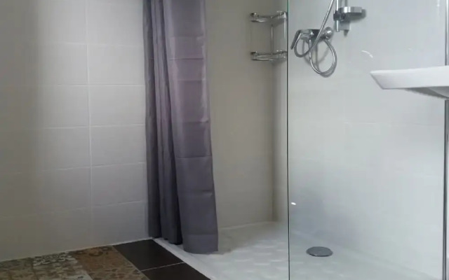 4 Gîtes Bâtisses à Jean