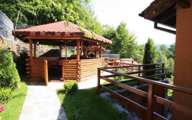 Partyhouse