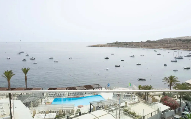 Mediterranean Living Right by the sea