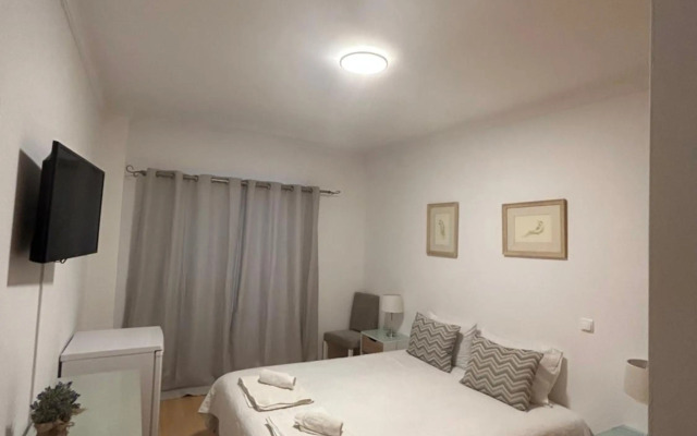 Lagos Royal Rooms and Suites