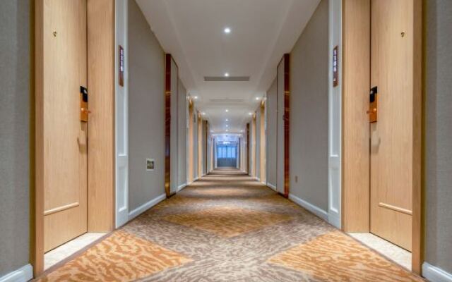 Vienna Hotel (Pingguo City Center)