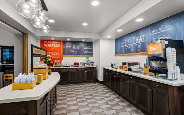 Hampton Inn & Suites Schererville