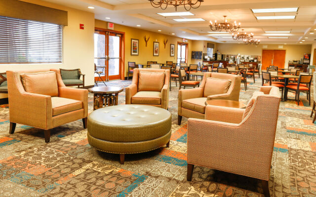 Best Western Rocky Mountain Lodge